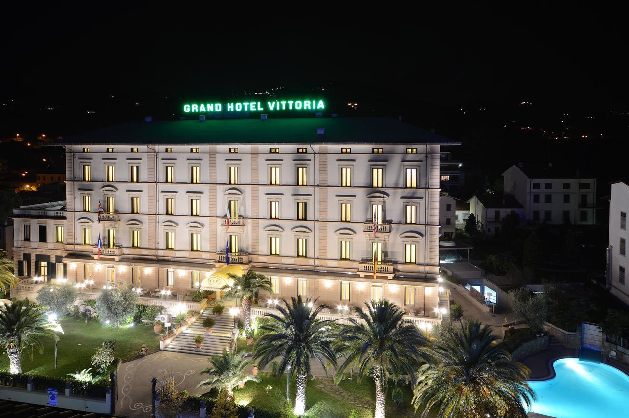 Grand Hotel Vittoria مونتيكاتيني تيرمي المظهر الخارجي الصورة