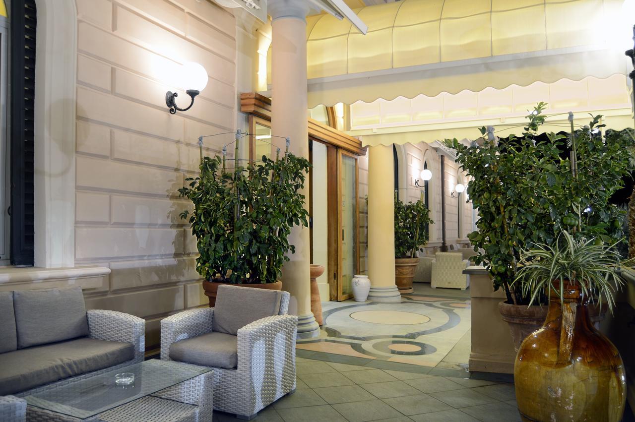 Grand Hotel Vittoria مونتيكاتيني تيرمي المظهر الخارجي الصورة